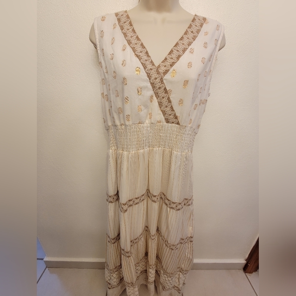 Dress Naoo Sleeveless Maxi Dress